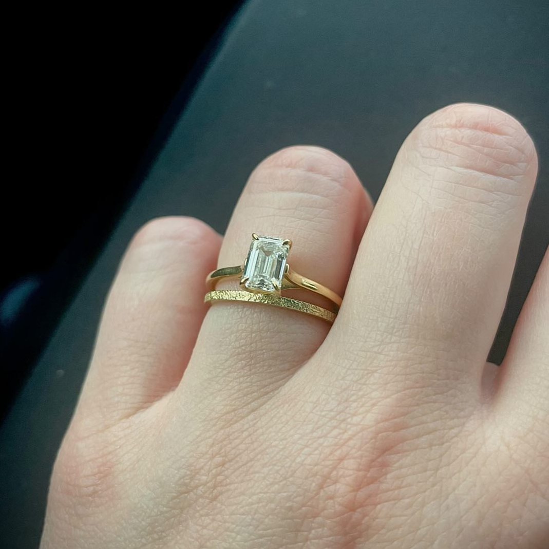 Gold 1.5mm Textured Ring