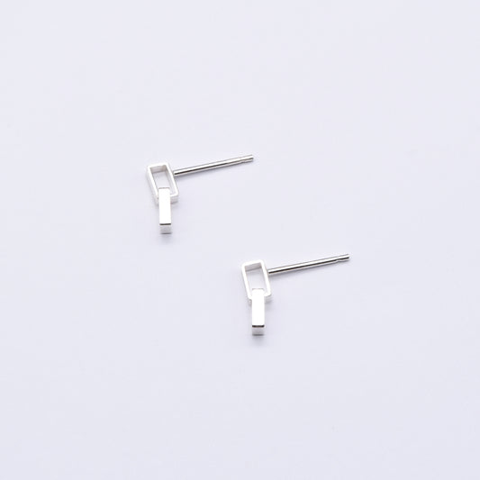 Simple silver geometric stud earrings